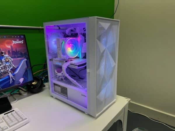 Custom Frieza Gamming PC - Image 5