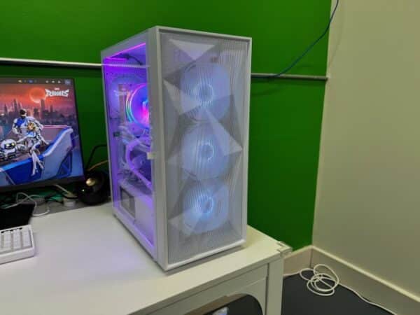 Custom Frieza Gamming PC - Image 4